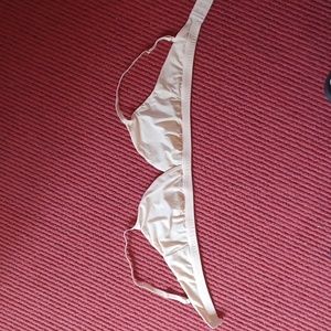 NWOT. SKIMS crossover BRALETTE - SAND. SIZE LRG.